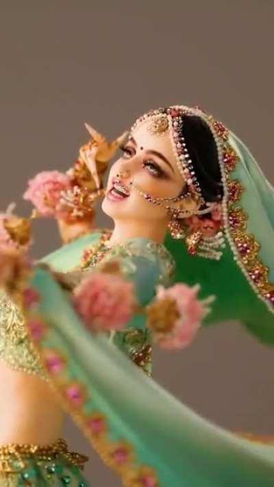 Indian dancing girl cake decoration