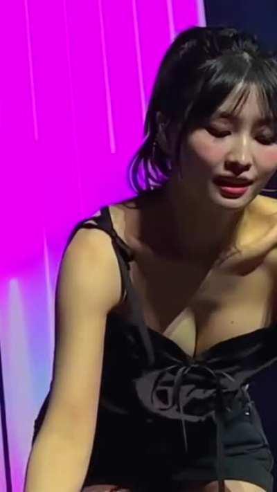 Momo cleav