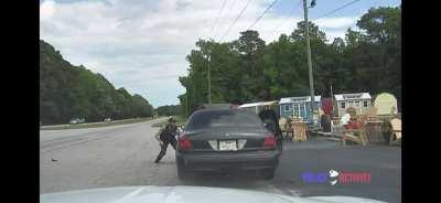 Crazy traffic stop shootout - Officer hit three times