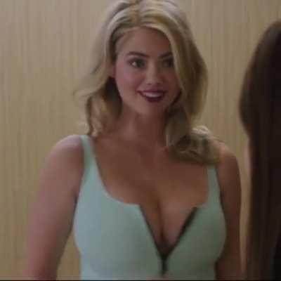 Kate Upton Vs Alexandra Daddario