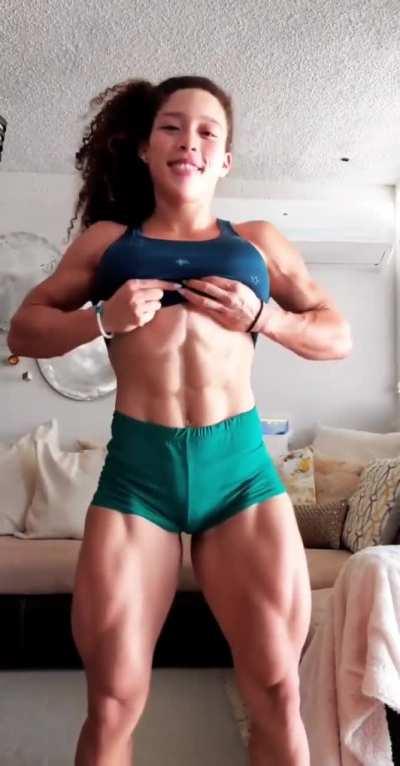 Carolyne Marquez