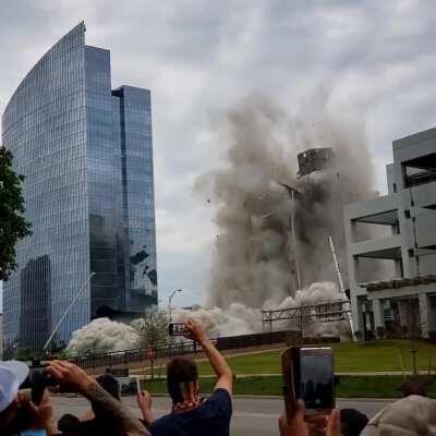 Richmond Dominion Building Implosion