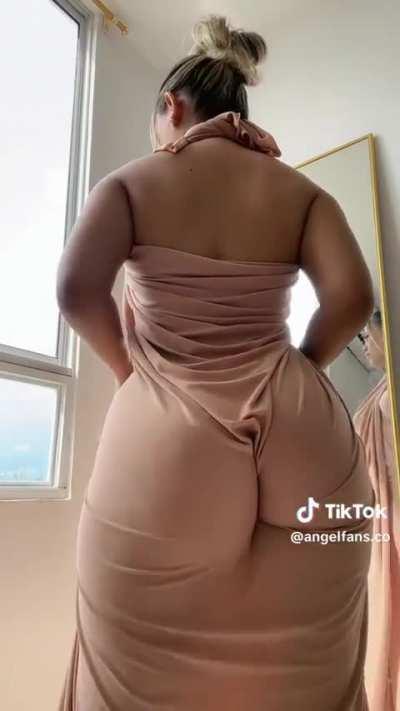 @angelfans.co colombian thick mommy