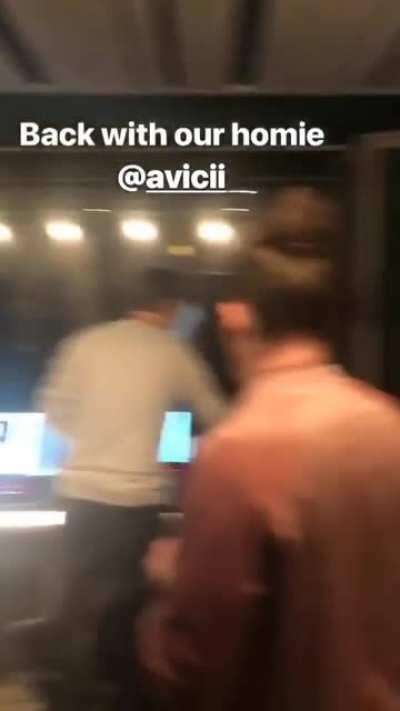 unseen video of Avicii with Seb Furrer in the studio during the March sessions