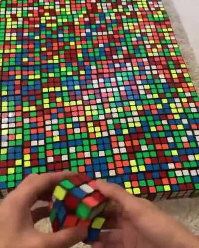 Leonardo DiCaprio in 400 rubic cubes