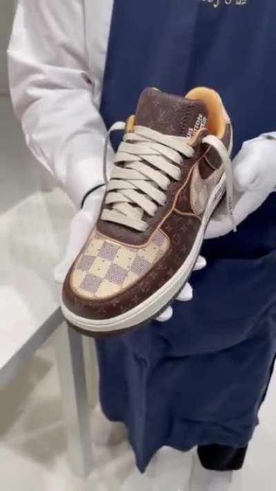 New video of the Off-White x LV x Air Force 1 by Sothebys for auction