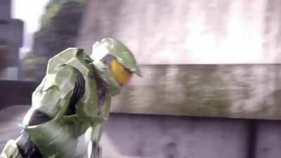 Chief narrowly escapes the Covenant glassing in Halo 2. Great cutscene