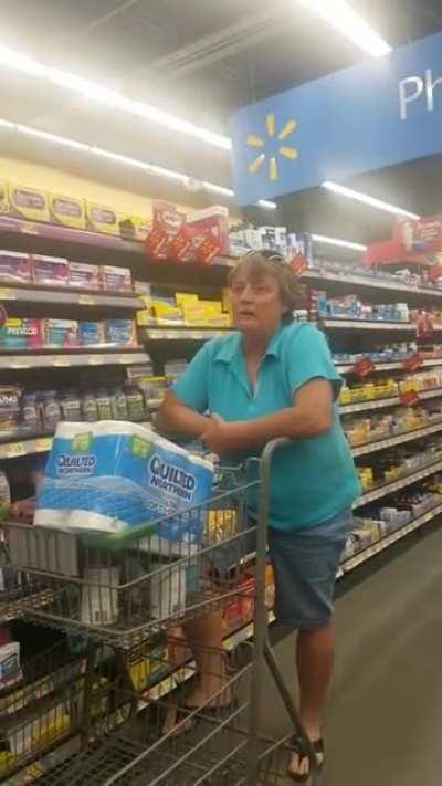 Racist Karen freaks out at Walmart