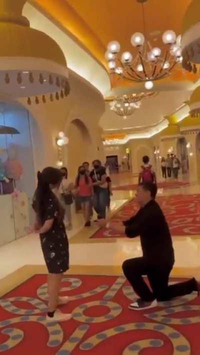 Proposal mc cringe