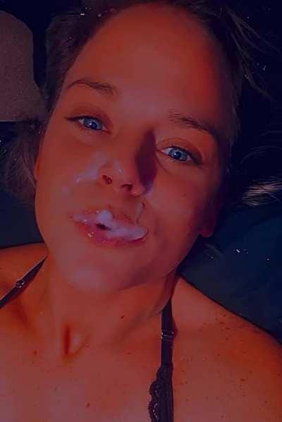 Blowing cum bubbles