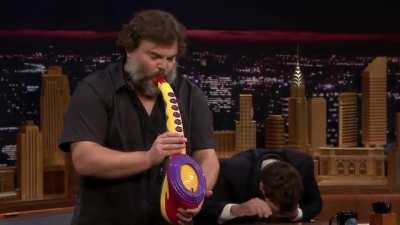 Jack Black performs his legendary Sax-a-Boom with the Roots