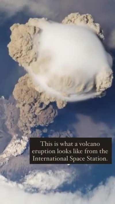 This What Volcano Eruption Looks like From International Space Station