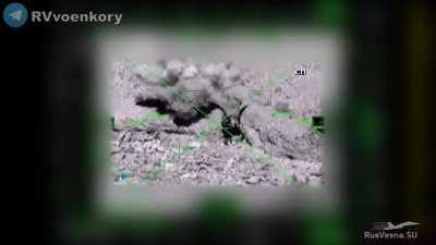 Russian Ka-52 destroying underground shelters and vehicles in Syria, Palmyra