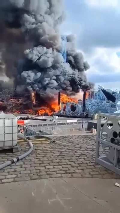 Tomorrowland stage burns to ground before festival opening