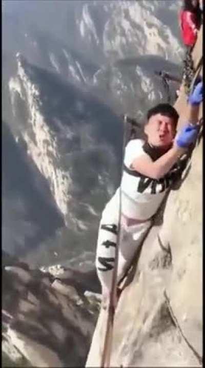 Most dangerous hike in China 