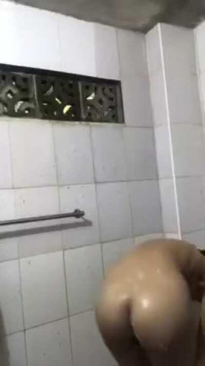 Bf Naked Myanmar - ðŸ”¥ Young Burmese girl shower nudes leaked by her bf ðŸ’¦ðŸ’” vid...