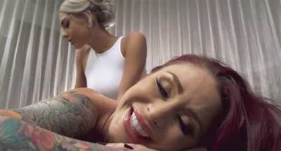 Fingering Massage Lesbian