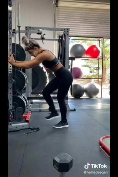 Working out 🍑