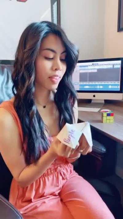 Long-Time Nickelodeon Actress Ashley Argota (from her very first TikTok)