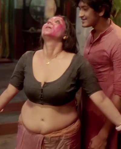 Bengali Boudi Swastika Mukherjee - Meaty Navel &amp;amp; Cleavage