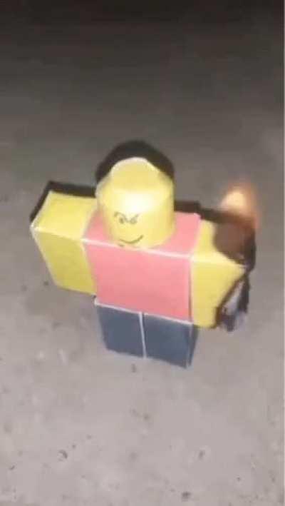 Roblox characters are canocially made out of plastic,so : r/GoCommitDie