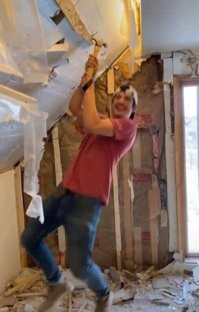 WCGW when I hang from this hammer