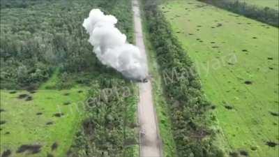 Another Russian Army T-62M was destroyed by an anti-tank mine by the Ukrainian Army.