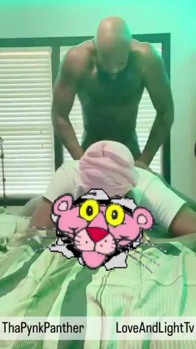 What's the King doing to the Pink Panther?!?!?!😱😭😱😭😱😭😱😭😱😭😱😭😱😭