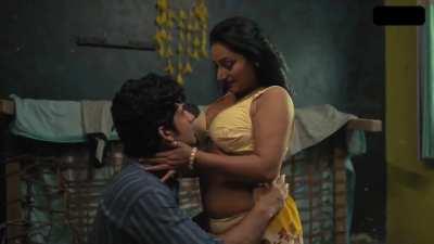 Jayshree Gaikwad , Leena Singh HOT Boobs Kissing Sex Scene In Charmsukh Bidaai S02 Ep 03 -2 Ullu