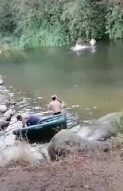 WCGW in lake Jumping