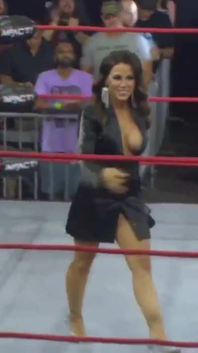 Mickie James