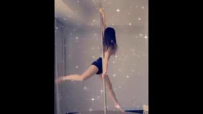 Fabiola Guajardo Pole Dance