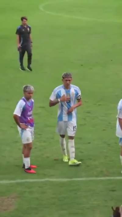 batalla campal en la sub-15 de la selección Argentina, opiniones?