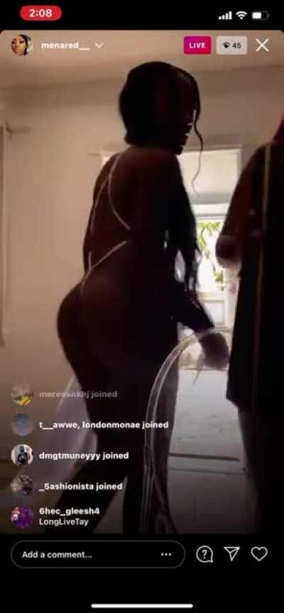 Look how fat that shit is yo 😍🍑