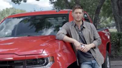 Jensen Ackles has a message for Texans