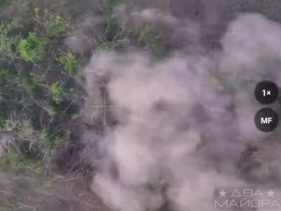 Drone drops on UAF soldiers by 291 regiment 
