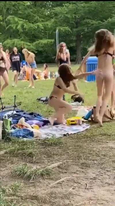 Girl's bikini fight