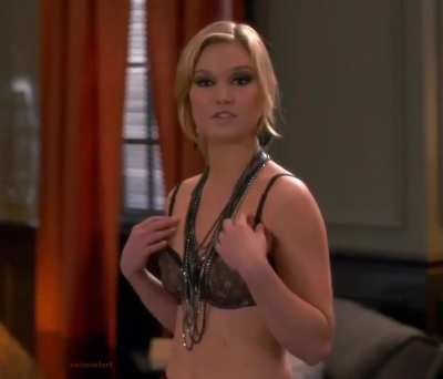 Julia Stiles in Blue Series