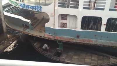 Crazy boat terminal in Bangladesh