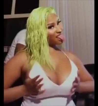 I Made A Nicki Minaj Titty Play Edit Cause She Coming To COD 🍈🍈