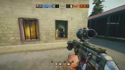 Rainbow 6 Scream