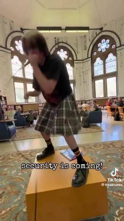 average deftones fan gets kicked out of a public library