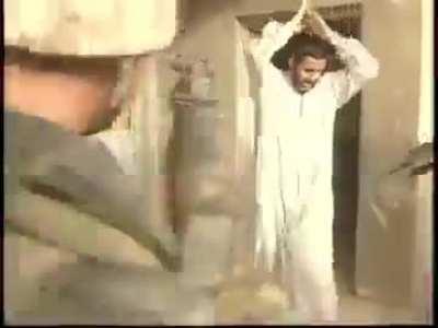 US army raiding Iraqi homes