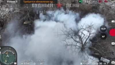 FPV drones target soldiers of the AFU near Marinka. December 2023.