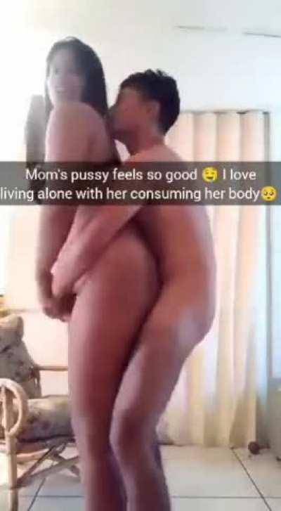 Moms pussy