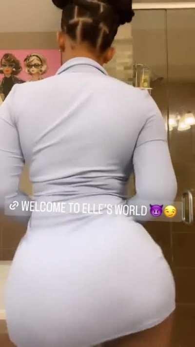 Elle Twerking in dress