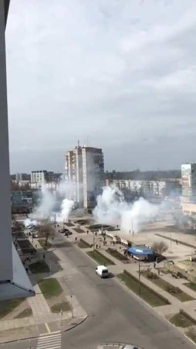 Enerhodar right now. Russians opened fire on civilians.