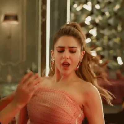 massive 🍋 💦 exposure sara ali khan