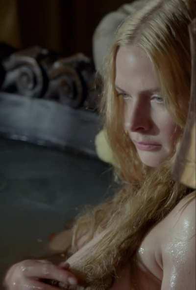 Rebecca Ferguson in The White Queen