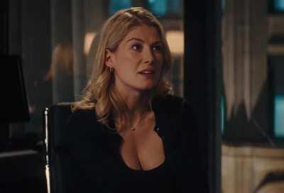 Rosamund Pike